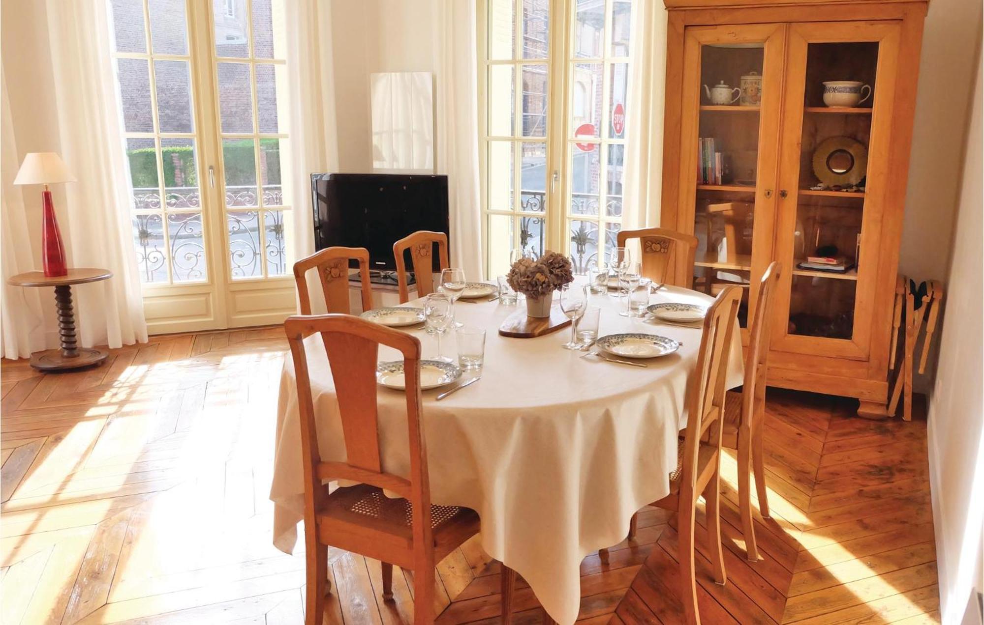 2 Bedroom Awesome Apartment In Mers-Les-Bains Extérieur photo