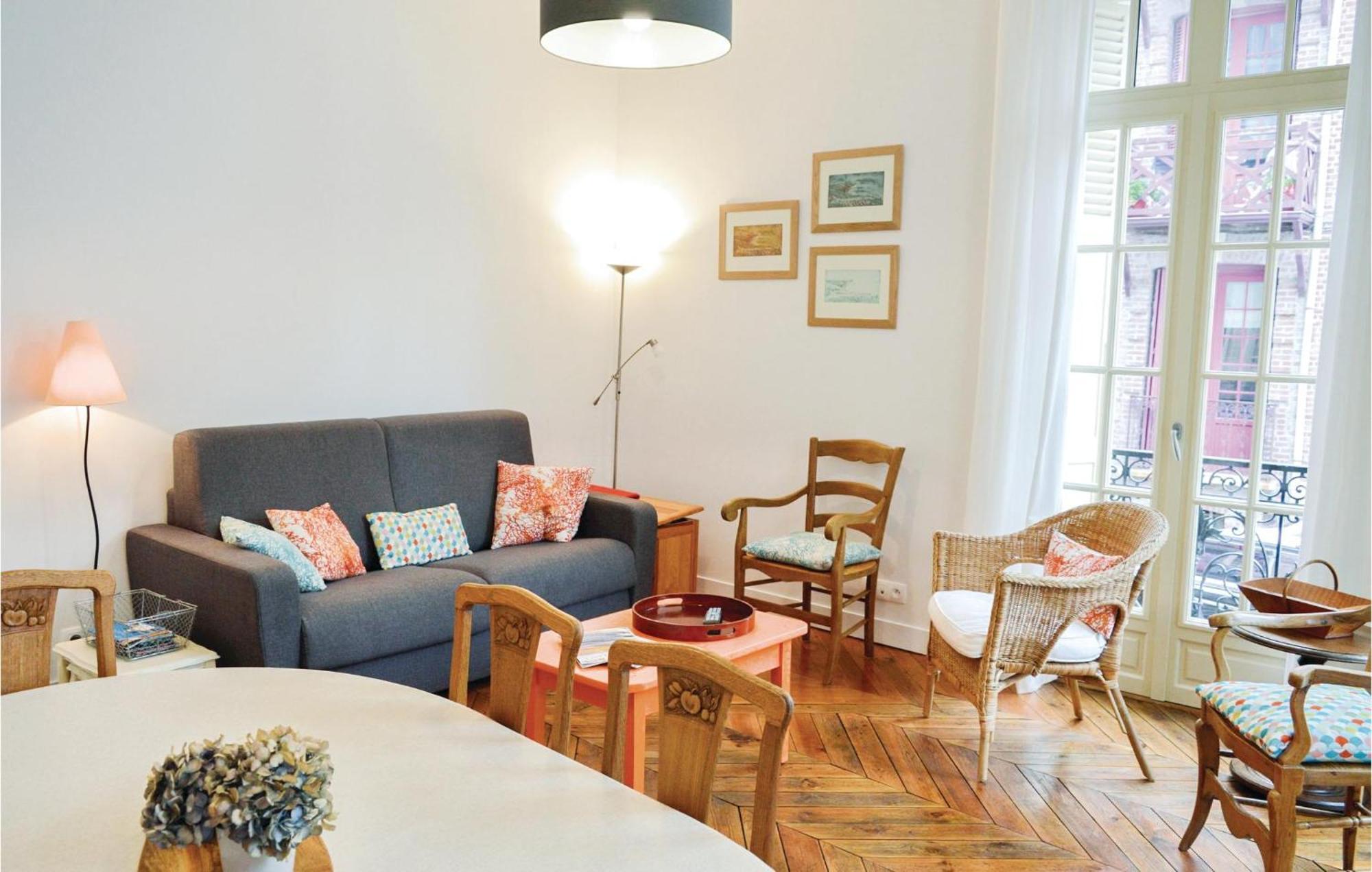 2 Bedroom Awesome Apartment In Mers-Les-Bains Extérieur photo