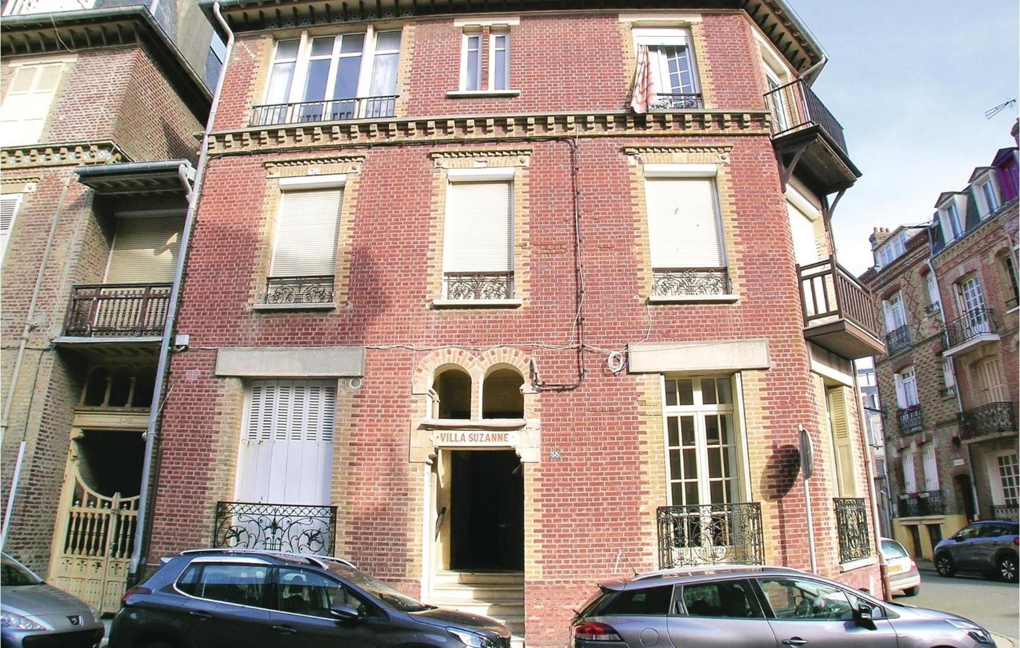 2 Bedroom Awesome Apartment In Mers-Les-Bains Extérieur photo